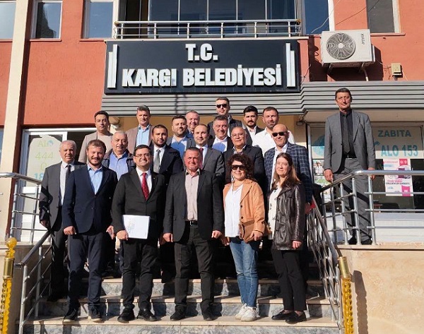 ERKAN DALYAN VE EKİBİ KARGI’DA SANAYİCİDEN ESNAFA GENİŞ KAPSAMLI ZİYARETLER GERÇEKLEŞTİRDİ